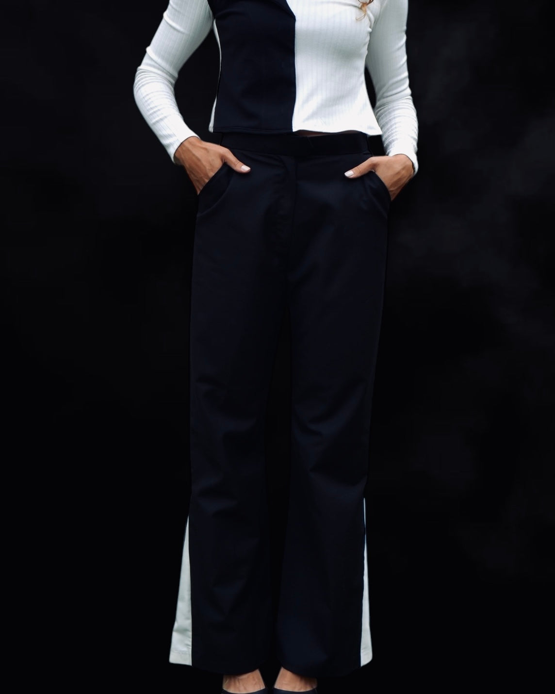 SUIT PANTS WITH INSERT